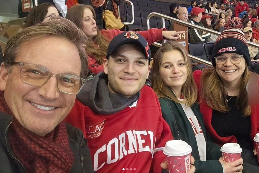 Lee Goldberg with his family